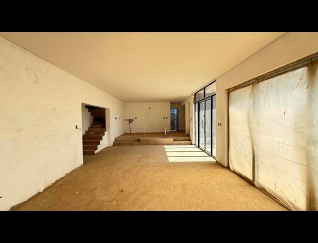 4 BEDROOM HOUSE FOR SALE IN FOUNTAINBROOK ESTATE